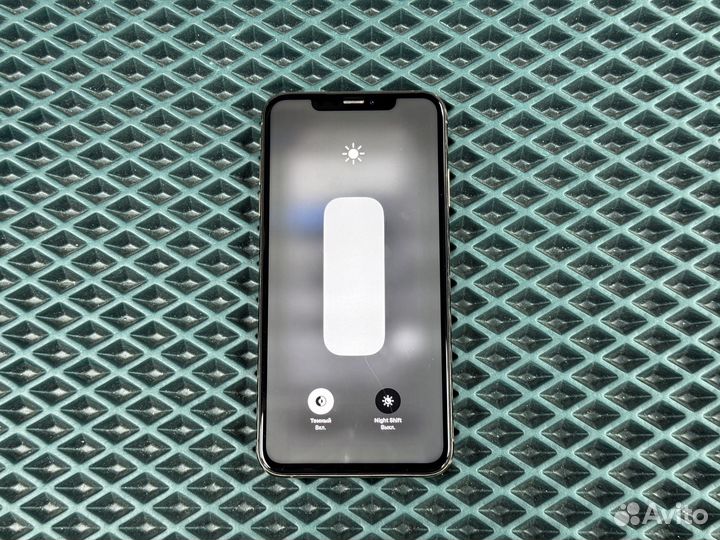 iPhone Xs Max, 64 ГБ