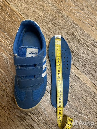 Кроссовки adidas