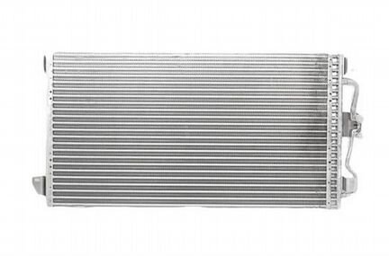 Конденсатор (радиатор кондиционера)