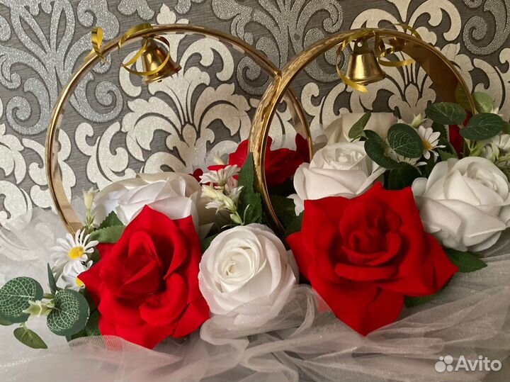 Свадебные украшения на машину