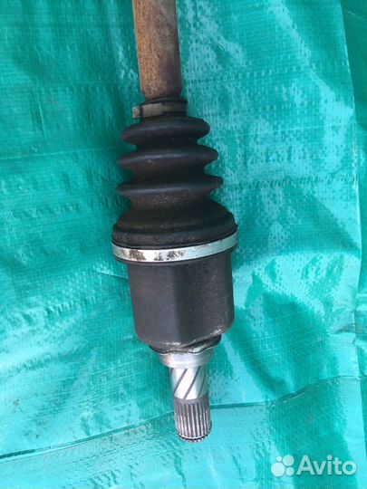 Полуось передняя правая Nissan Note Ниссан Ноут