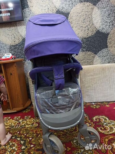 Прогулочная коляска