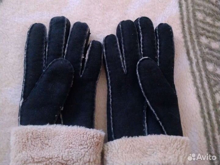 Перчатки