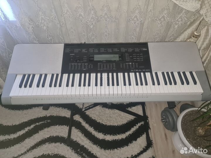 Синтезатор Casio wk-220