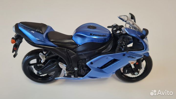 Модель мотоцикла Maisto Kawasaki Ninja ZX6R