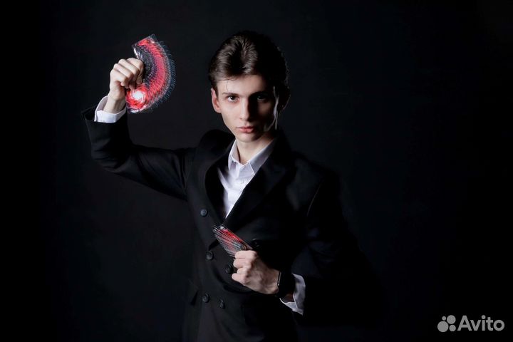 Иллюзионист, фокусник