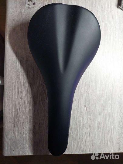 Велосипедное седло Fabric