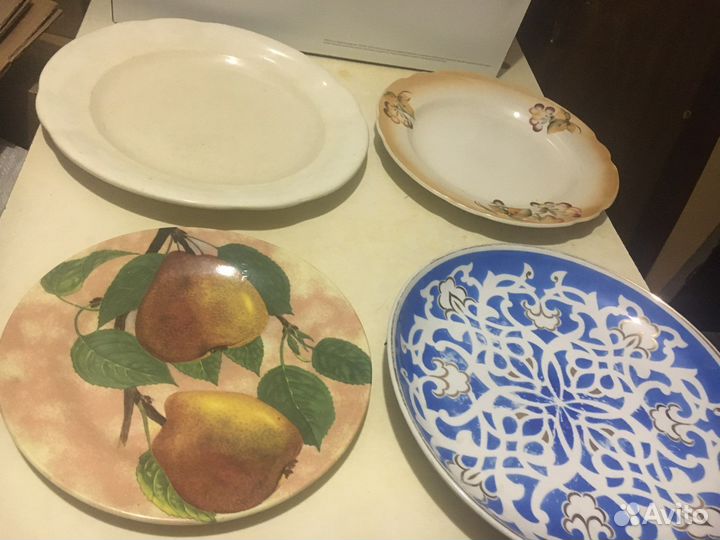 Блюдо фарфоровое