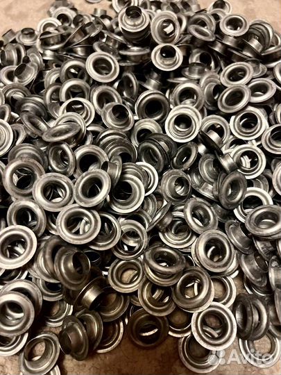 Продам люверсы