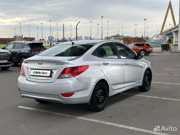 Hyundai Solaris 1.4 МТ, 2011, 156 700 км