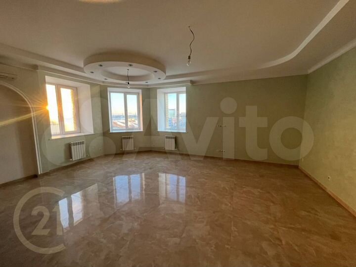 3-к. квартира, 107,1 м², 5/8 эт.