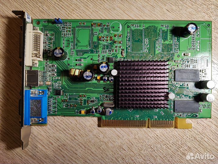 Видеокарта Radeon 9600SE 128M DDR V/D/VO