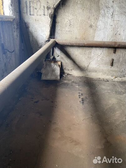 Металлическая труба -диаметр -130 мм