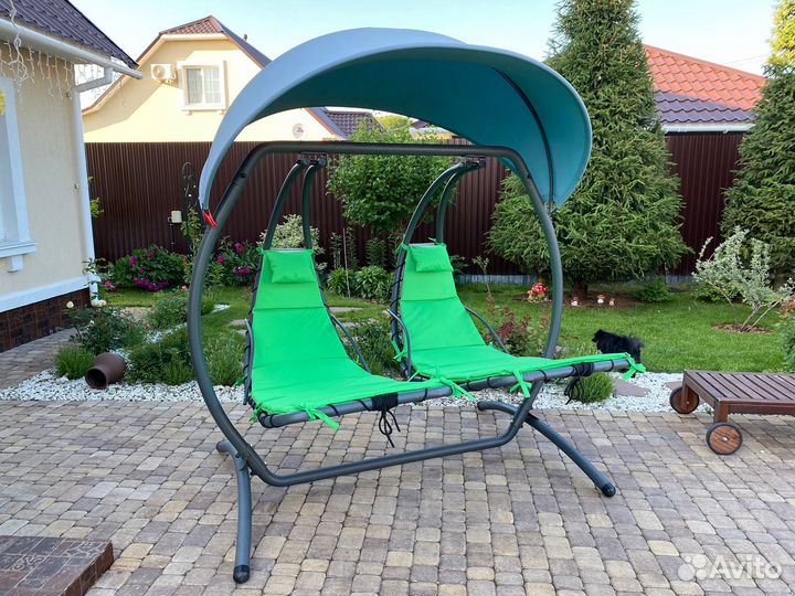 Подушки, матрасы, тенты для садовой мебели