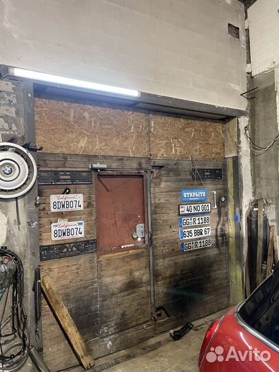 Ворота гаражные металлические бу 2 штуки