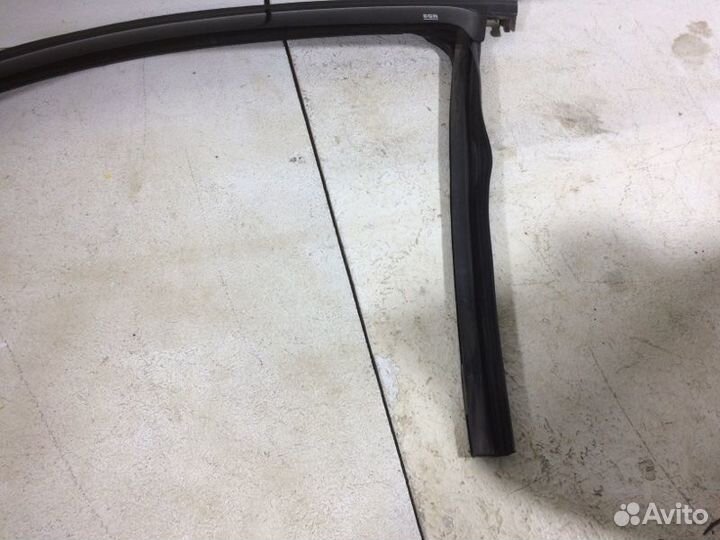 Уплотнитель двери/стекла (бархотка) BMW X3