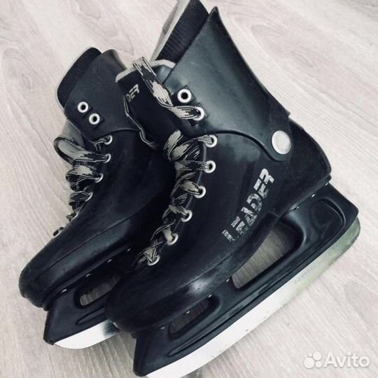 Продаются коньки хоккейные