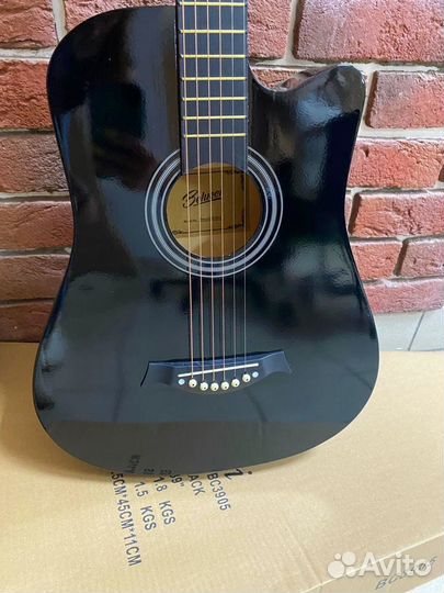 Гитара акустическая