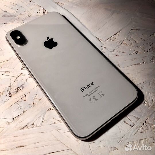 Телефон iPhone X 64gb
