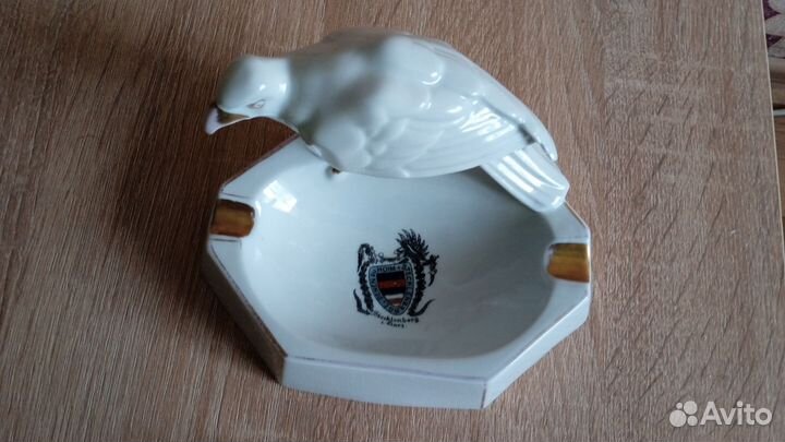 Фарфоровая пепельница Германии