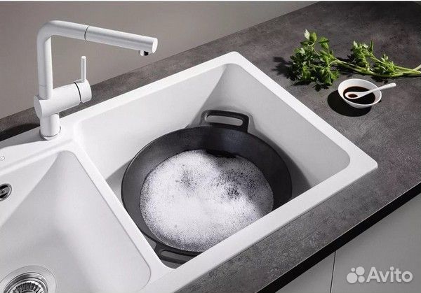 Кухонная мойка Blanco Naya 8 S Черный (Чаша слева)