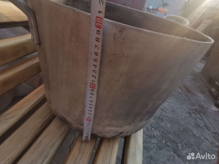 Кастрюли алюминиевые 50 и 30 литров