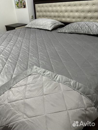 Покрывало на кровать 2 наволочки