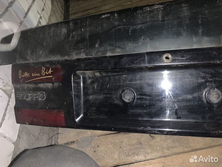 Бленда (накладка под номер) Ford scorpio 1