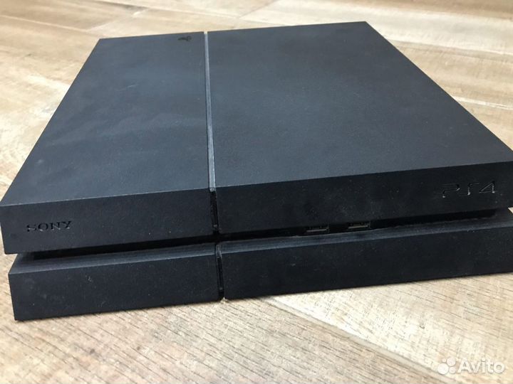 Play station 4 slim 1tb
