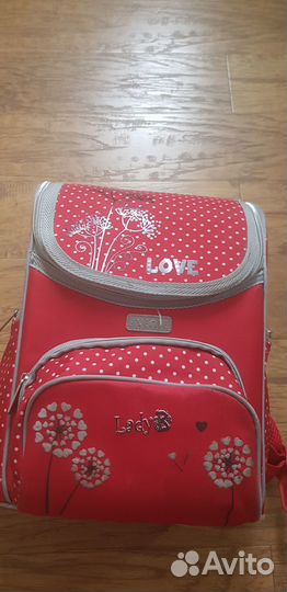 Портфель школьный для девочки