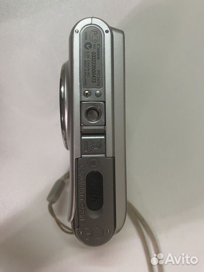 Компактный фотоаппарат canon