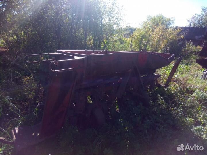 Картофелесажалка двухрядная и прессподборщик бу