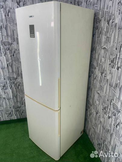 Холодильник бу Samsung