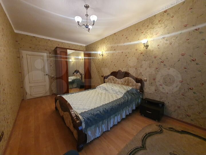 2-к. квартира, 64,5 м², 3/15 эт.