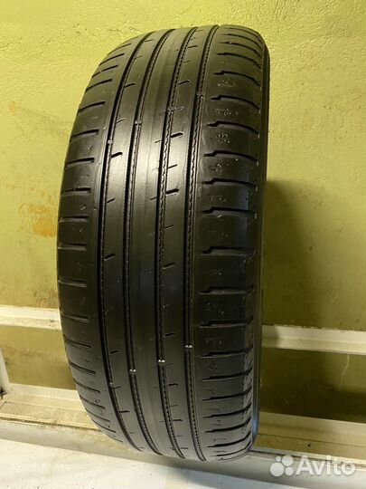 Nokian Tyres Hakka Blue 2 225/60 R18 104H