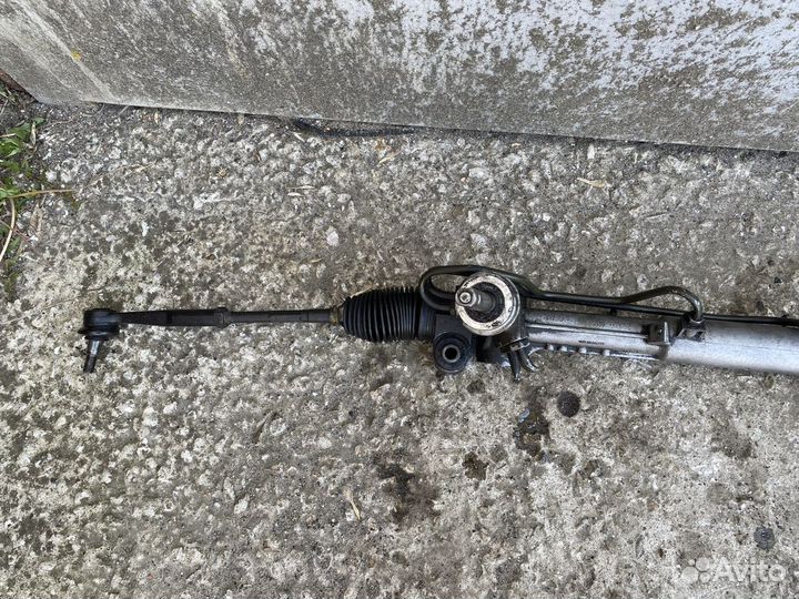 Рулевая рейка Opel Zafira A TRW