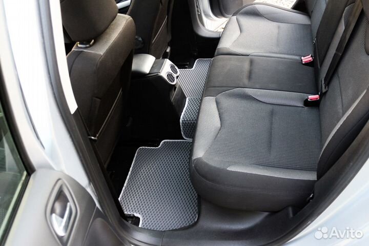 Автоковрики автомобильные пежо 308 1п T7 07-15