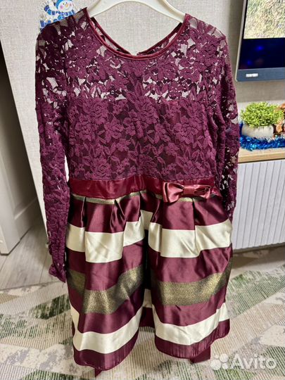 Платье нарядное для девочки