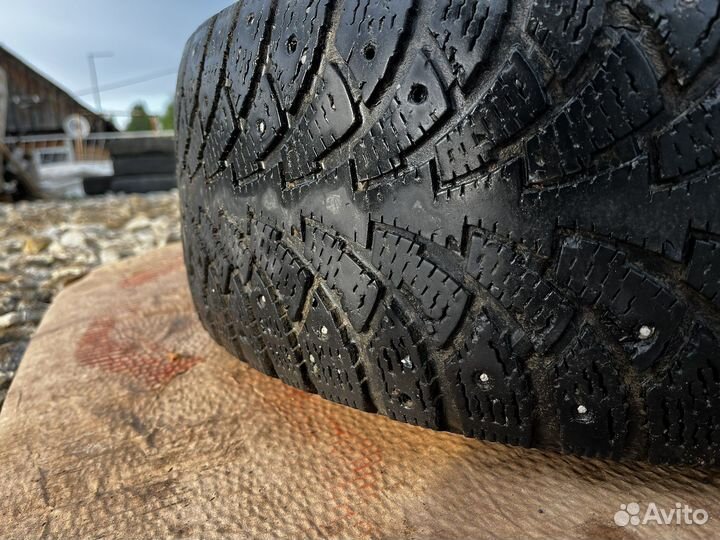 Nordman Nordman 4 215/60 R16