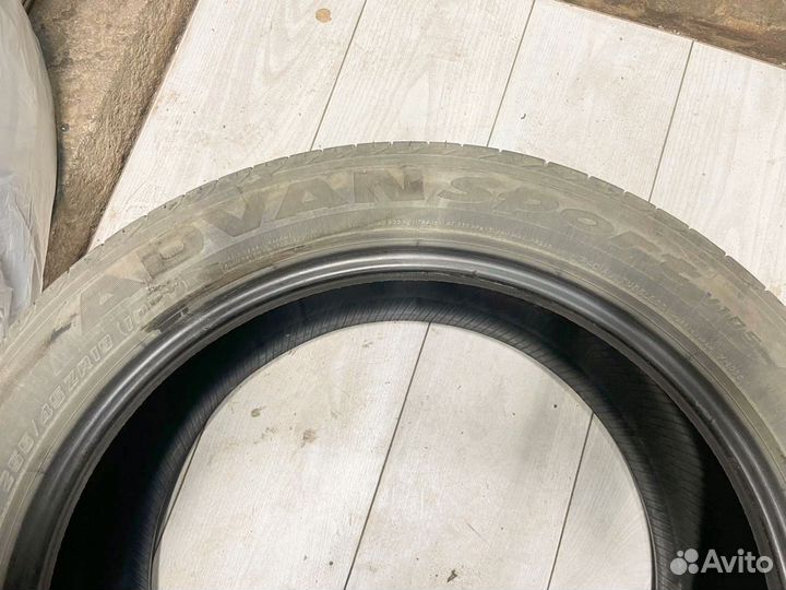 Yokohama Advan Sport V105 255/45 R19