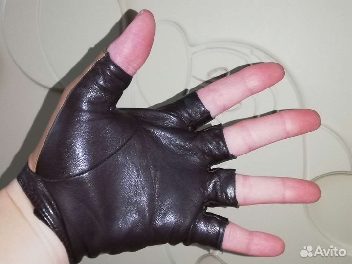 Перчатки без пальцев кожа женские