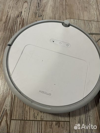 Робот пылесос