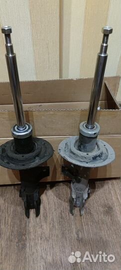 Передние амартизационные стойки