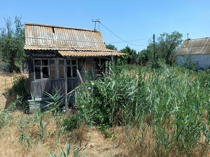 Дача 10 м² на участке 14 сот.