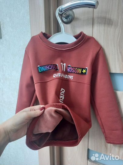 Теплая детская кофта в идеальном состоянии