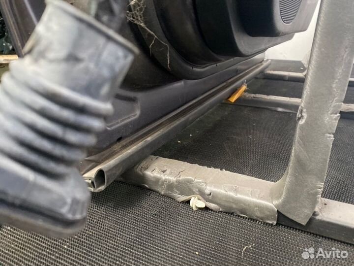 Передняя Правая Дверь Honda CRV 4 RM