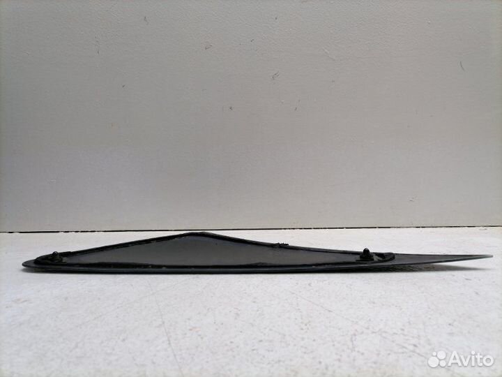 Стекло кузовное глухое заднее правое Ford Focus 2