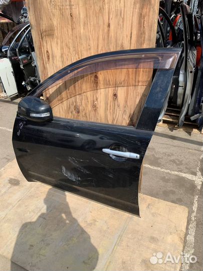 Передняя левая дверь Митсубиши Аутлендер XL CW5W