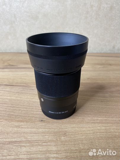 Объектив Sigma 30 mm 1 4 sony e