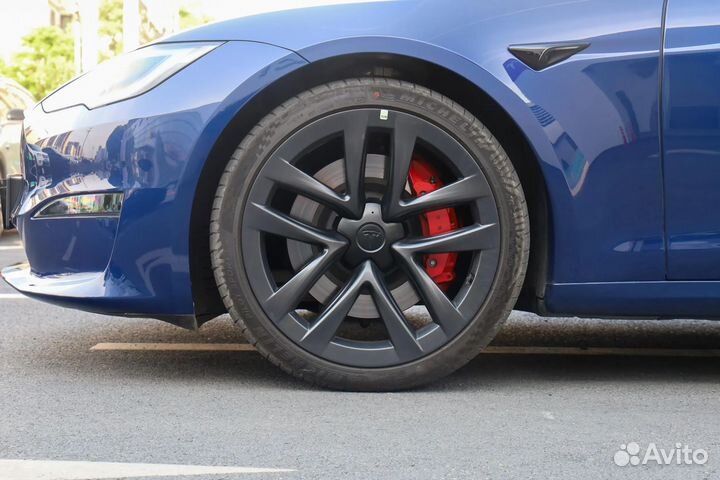 Tesla Model S 1020 л.с. AT, 2023, 10 км